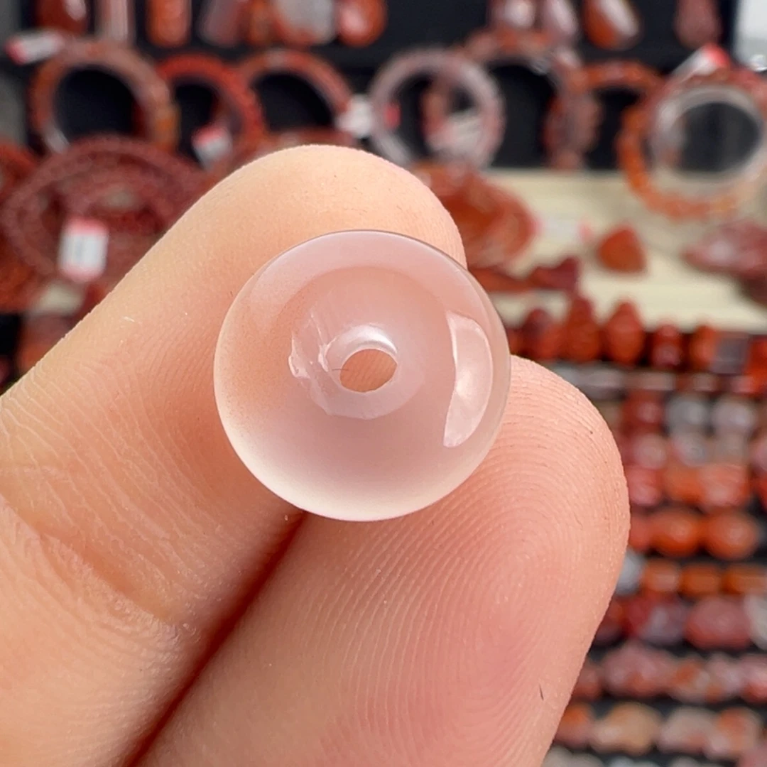 南红玛瑙未镶嵌颈饰面包圈