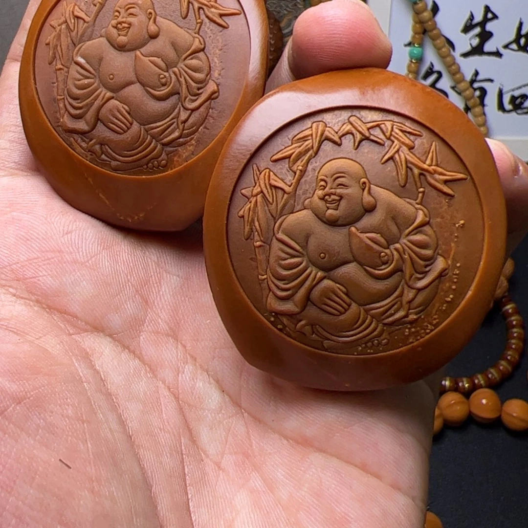 吊坠猴头核桃卡罗萨