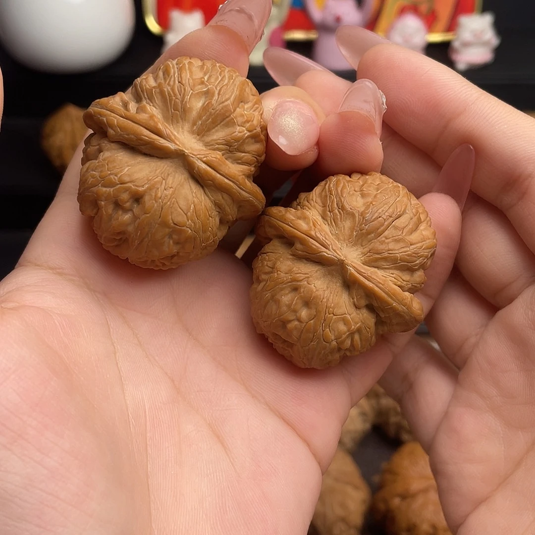 文玩核桃吊坠元宝43➕全白茬