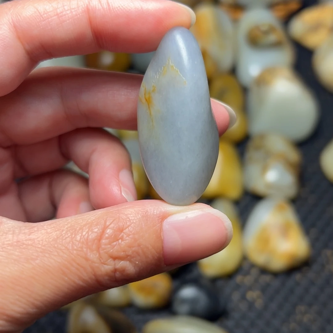 和田玉未镶嵌挂件1