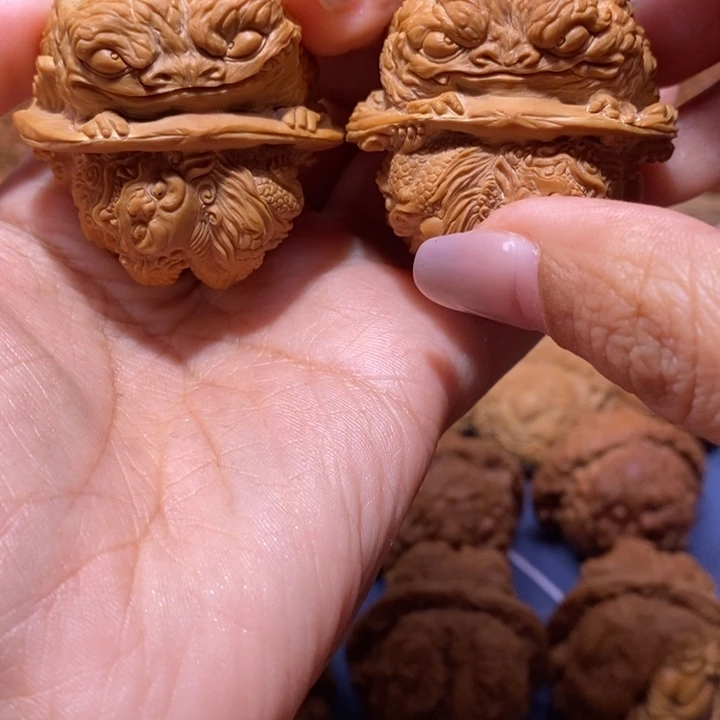 【闪购商品】手串/手链核桃阿*金蟾貔貅