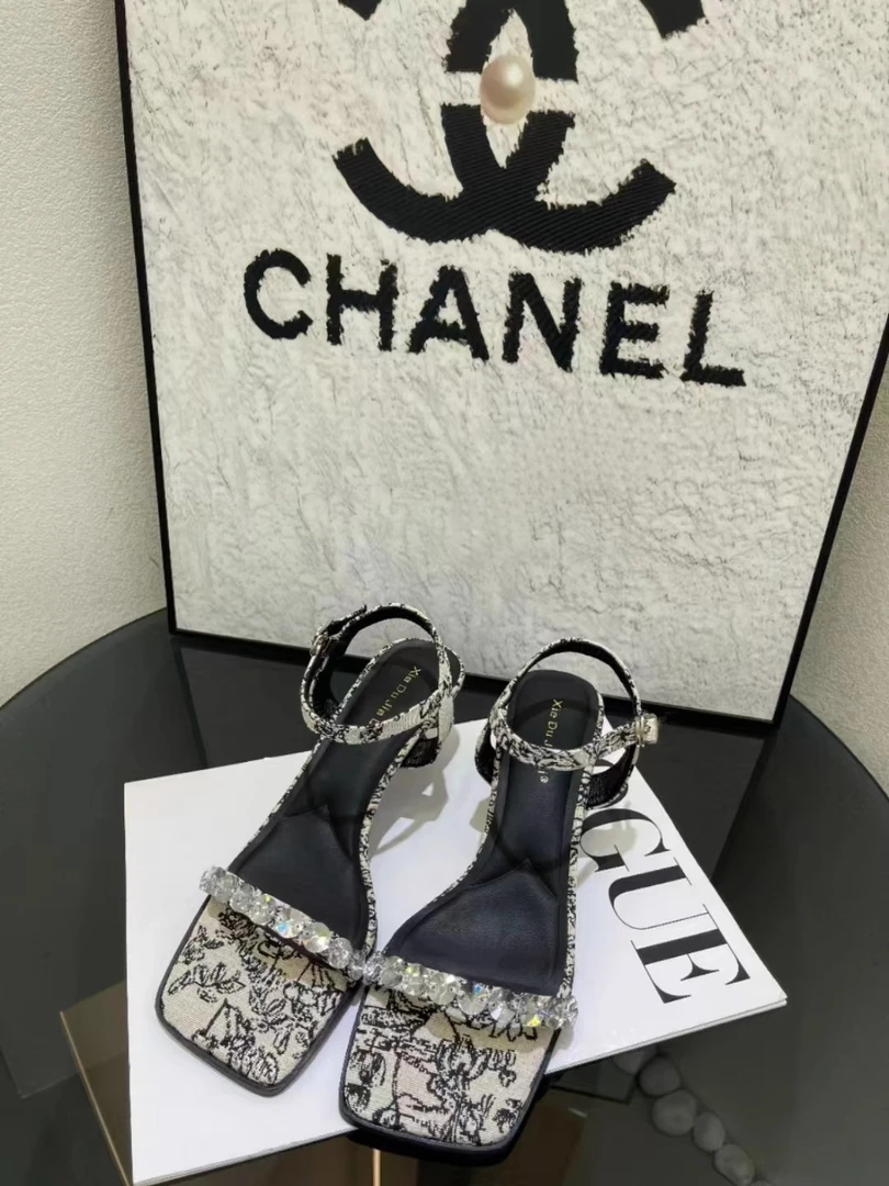 纯色平底方头时尚水钻后空粗跟高跟一字带凉鞋细跟9596-12