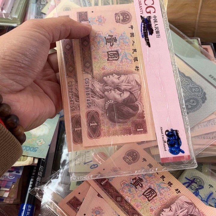 用***3老东西老东西2张一起