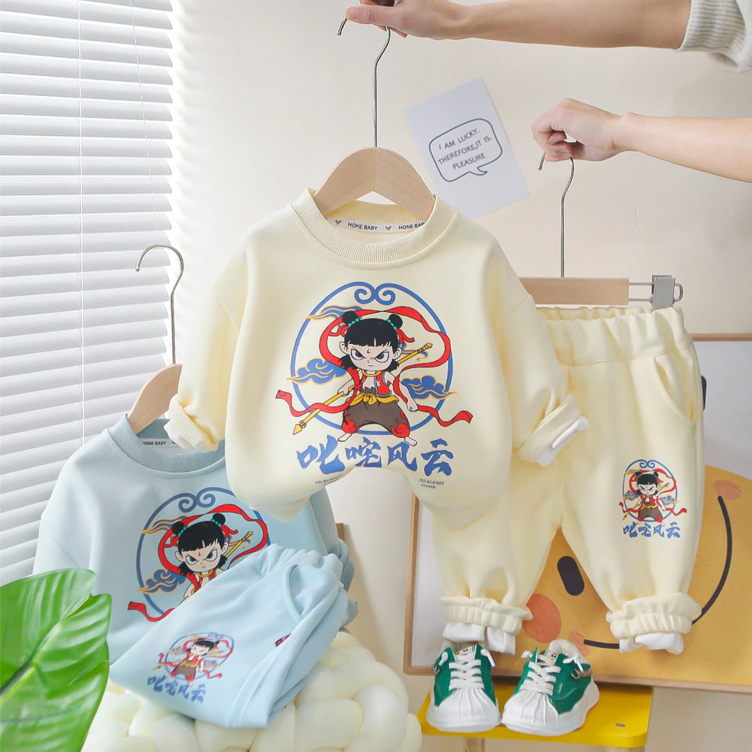 年童春秋装韩版时尚哪吒休闲卫衣长袖两件套可爱潮童装套装