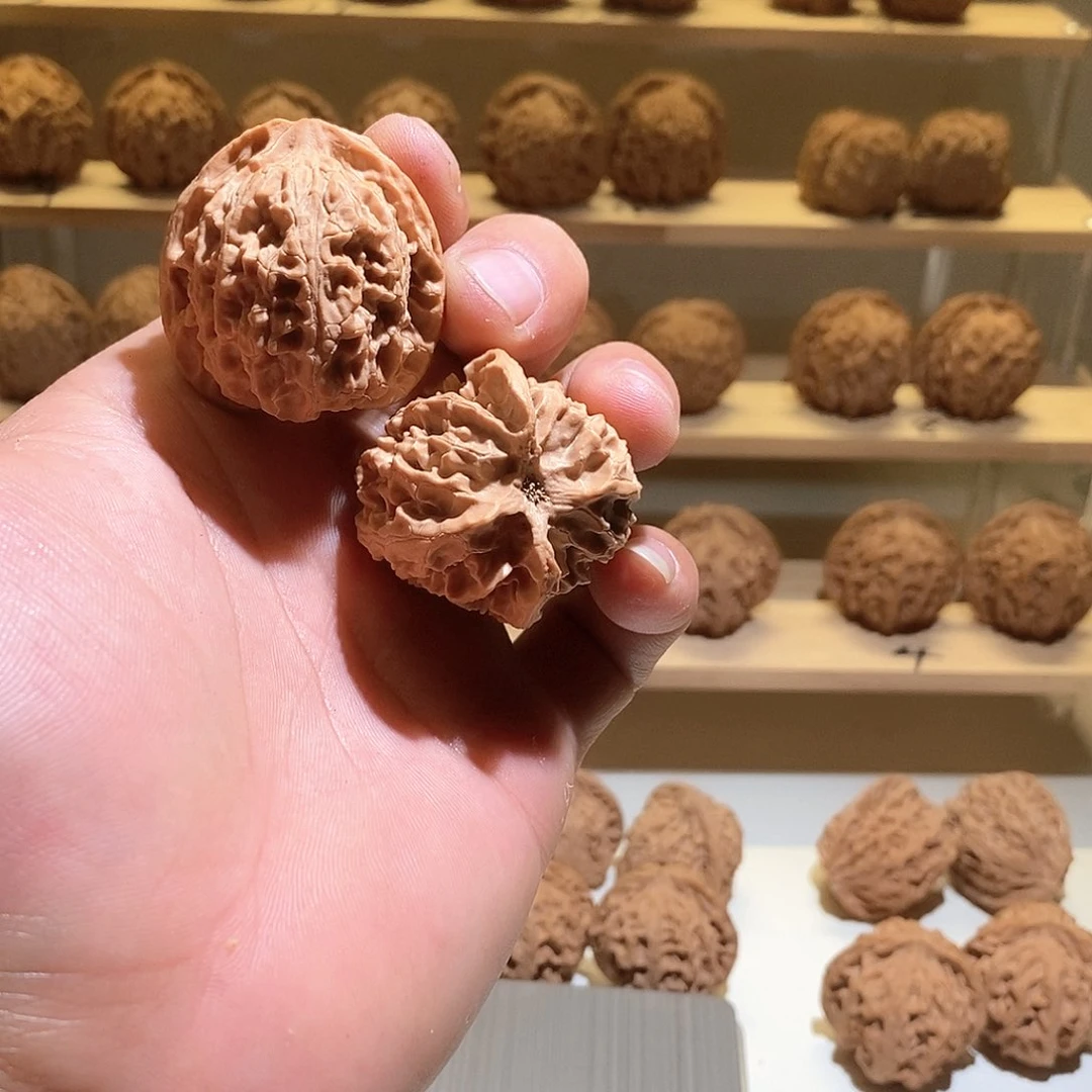 文玩核桃把件苹果。 6号。