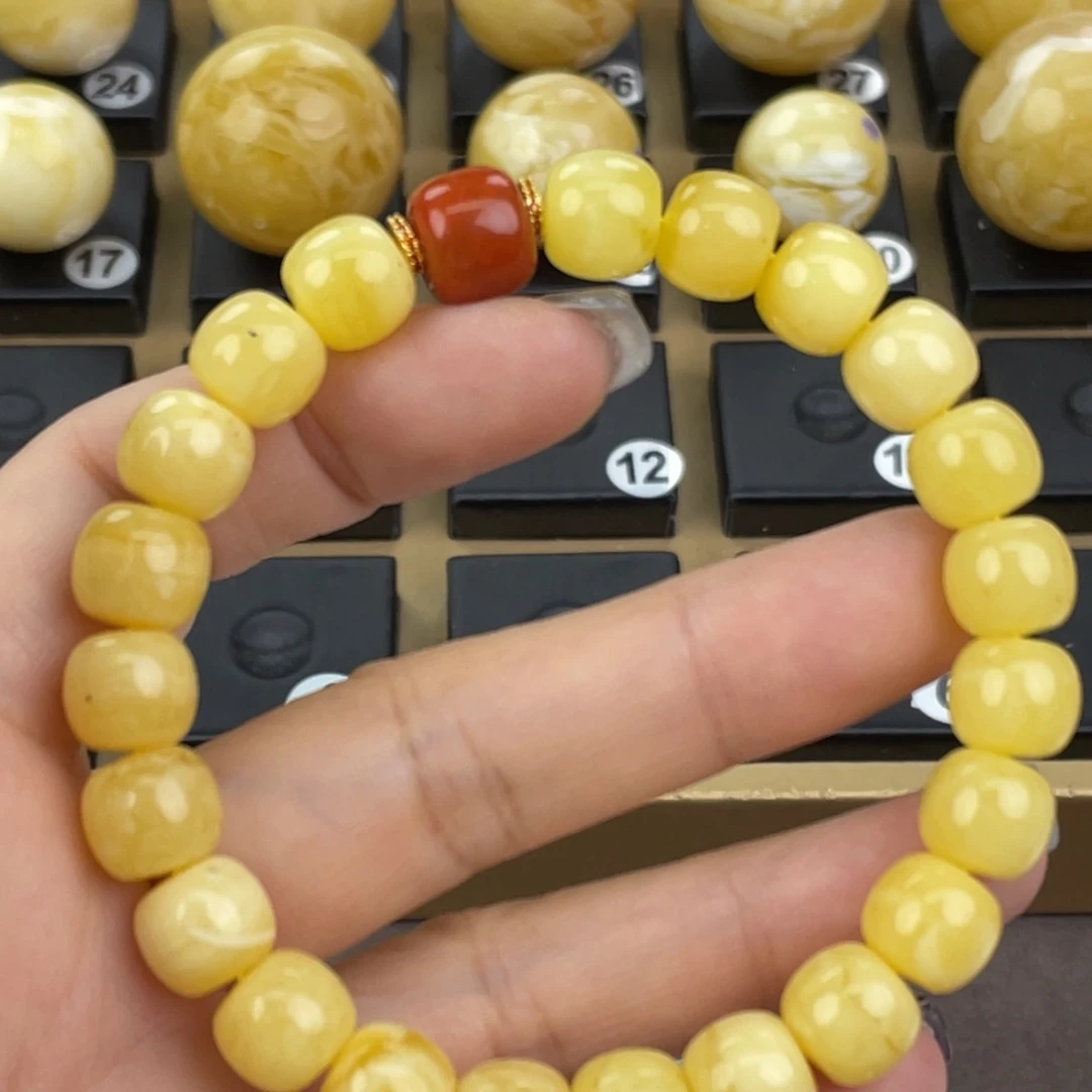 琥珀未镶嵌裸石微瑕450