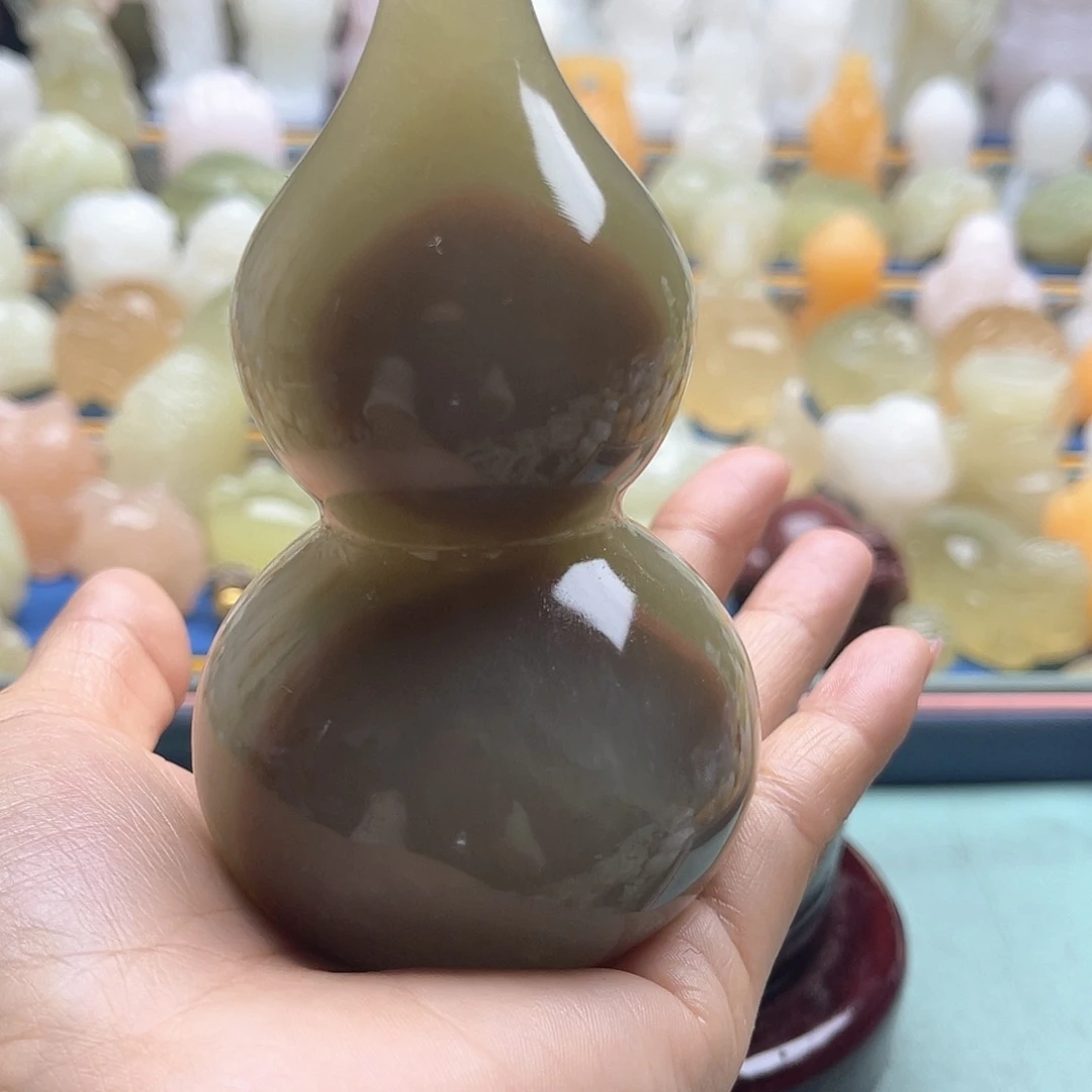 颜***力新疆昆仑山脉山料