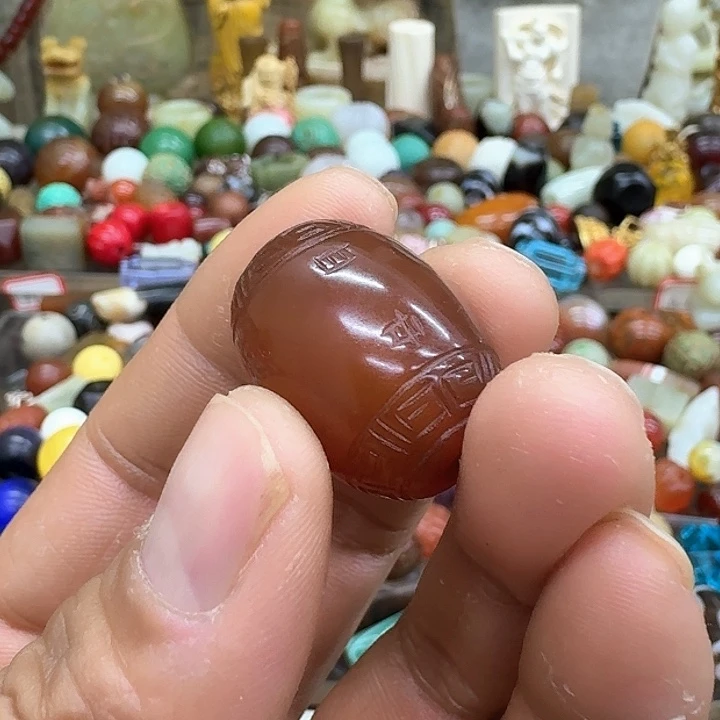 和田玉（糖玉）挂件未镶嵌小*哥