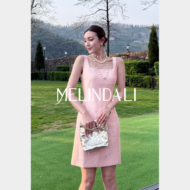 Melinda Li【布达佩斯】法式浪漫樱粉3D重工绣花贵气感无袖连衣裙