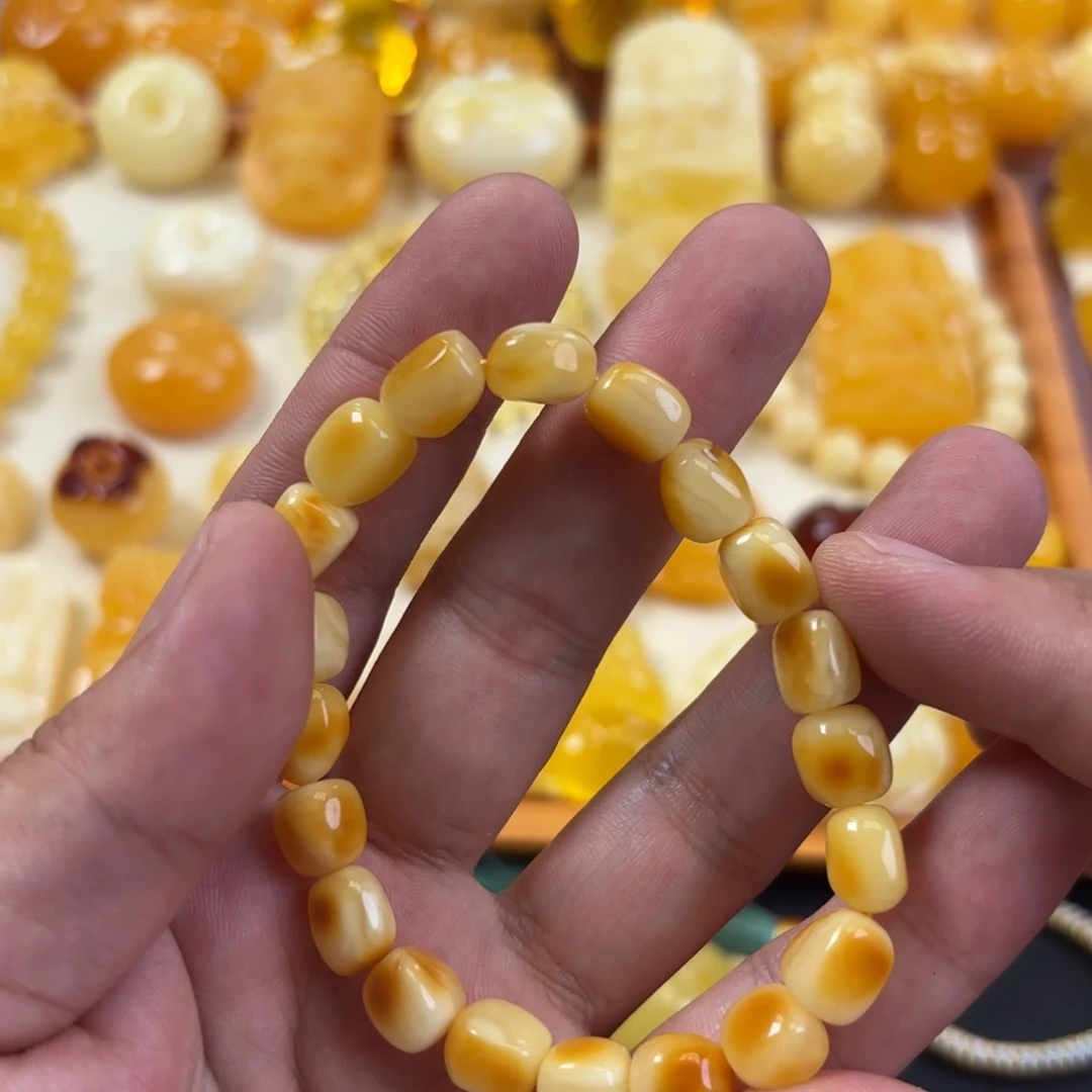 蜜蜡未镶嵌裸石手串