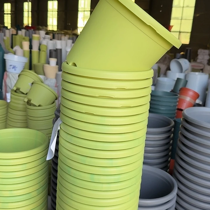 瑕疵4#口径25果绿9个无托串色