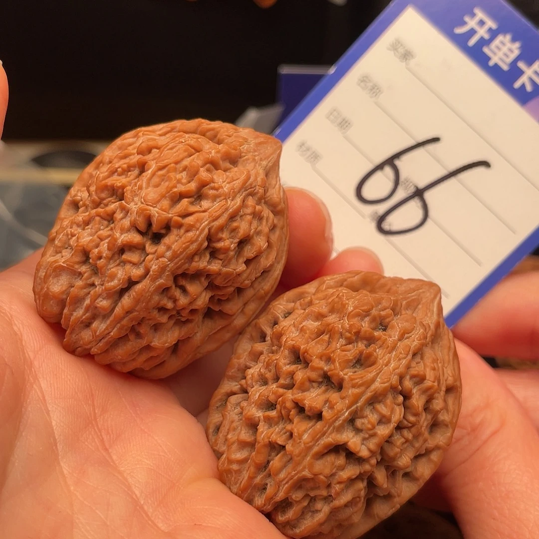 文玩核桃吊坠大蒜头37尺