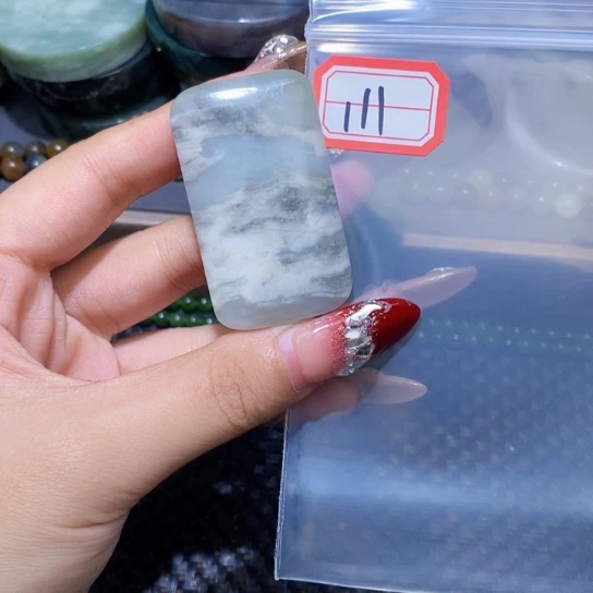 和田玉和田玉边角料随机发未镶嵌