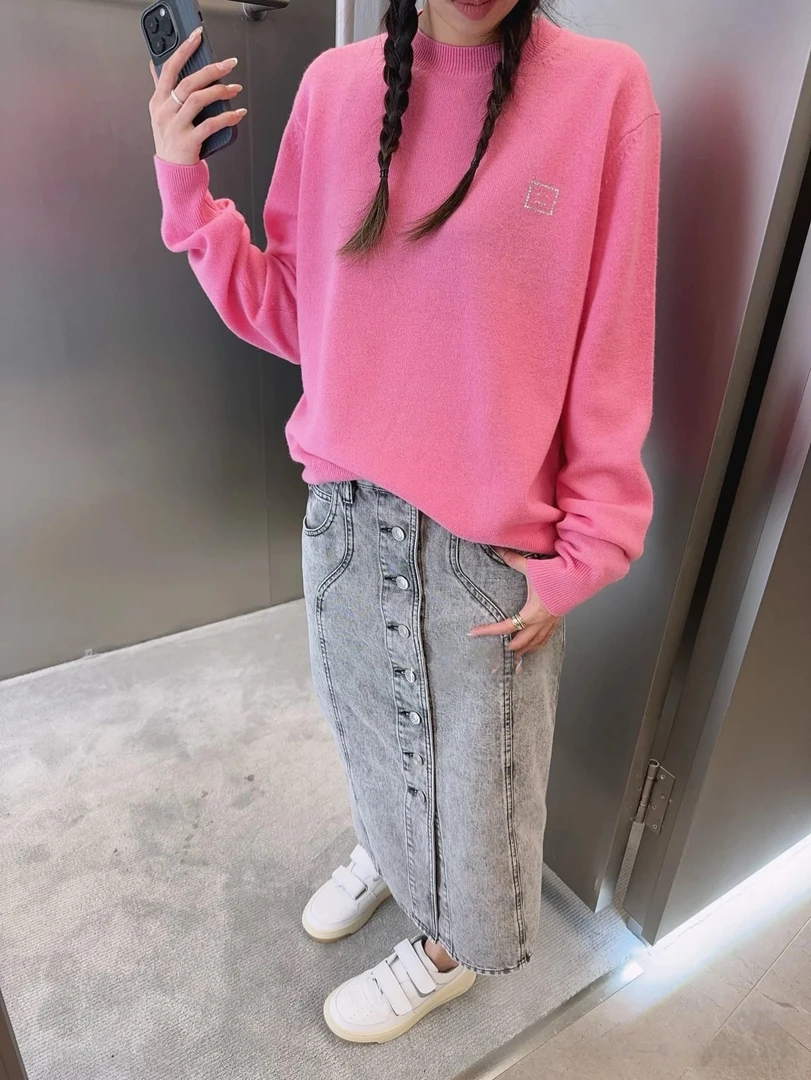 99新 Acne studio 娜娜专属  纯色笑脸烫钻圆领毛衣  粉色