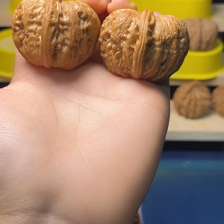 7****文玩核桃吊坠平谷元宝