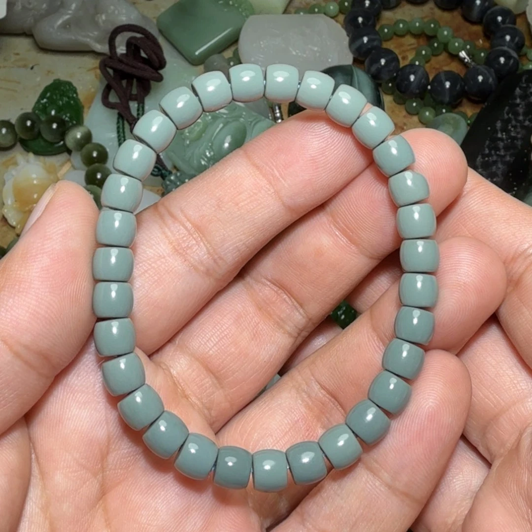 和田玉未镶嵌挂件困**?