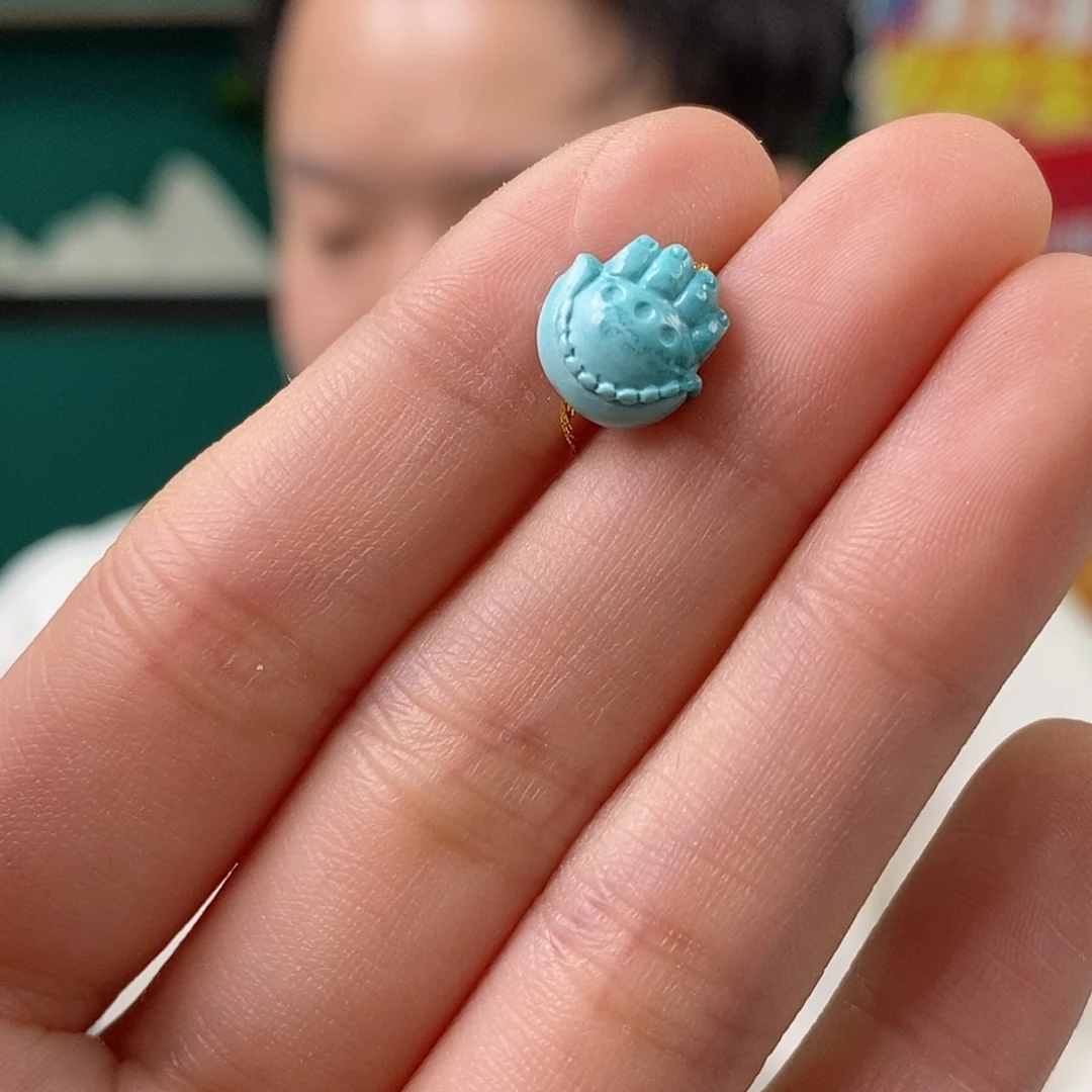 绿松石未镶嵌挂件