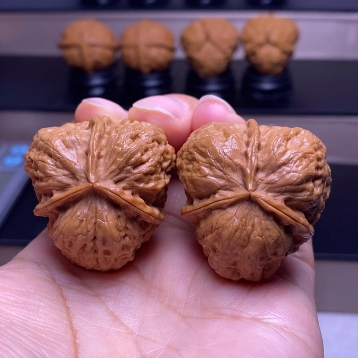 把件文玩核桃花开富贵三楞30