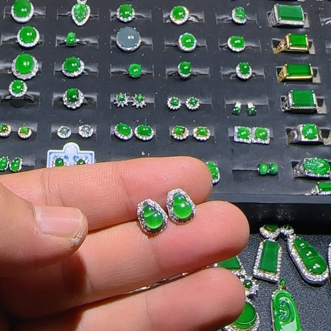 翡翠银S925镶嵌耳饰