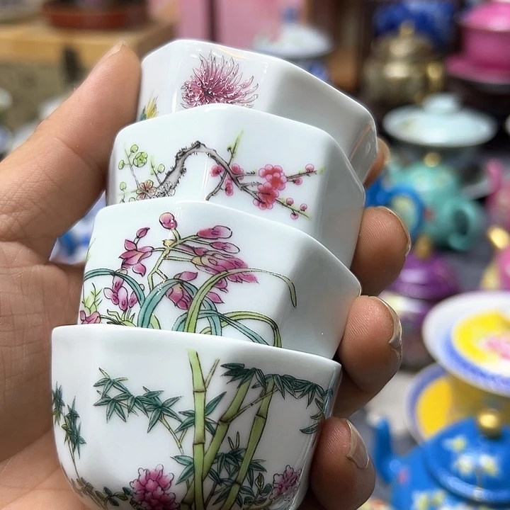 是因为那份不够坚强