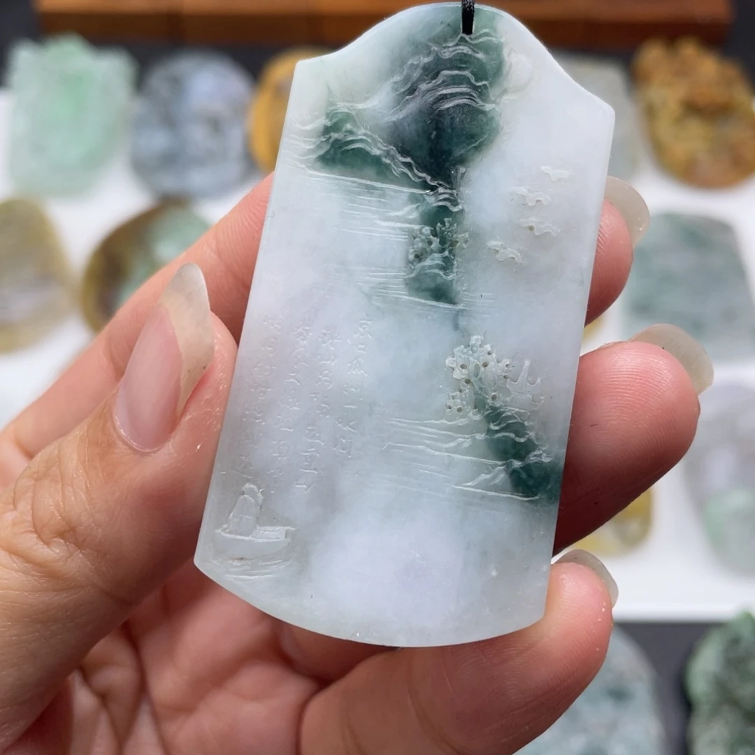定制翡翠未镶嵌山水