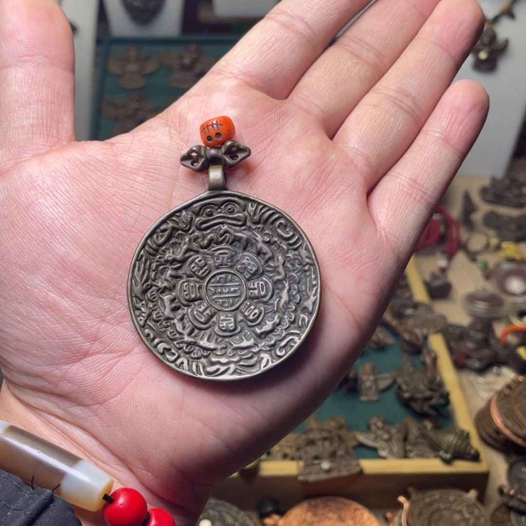 藏传蛙嘴九宫八卦牌