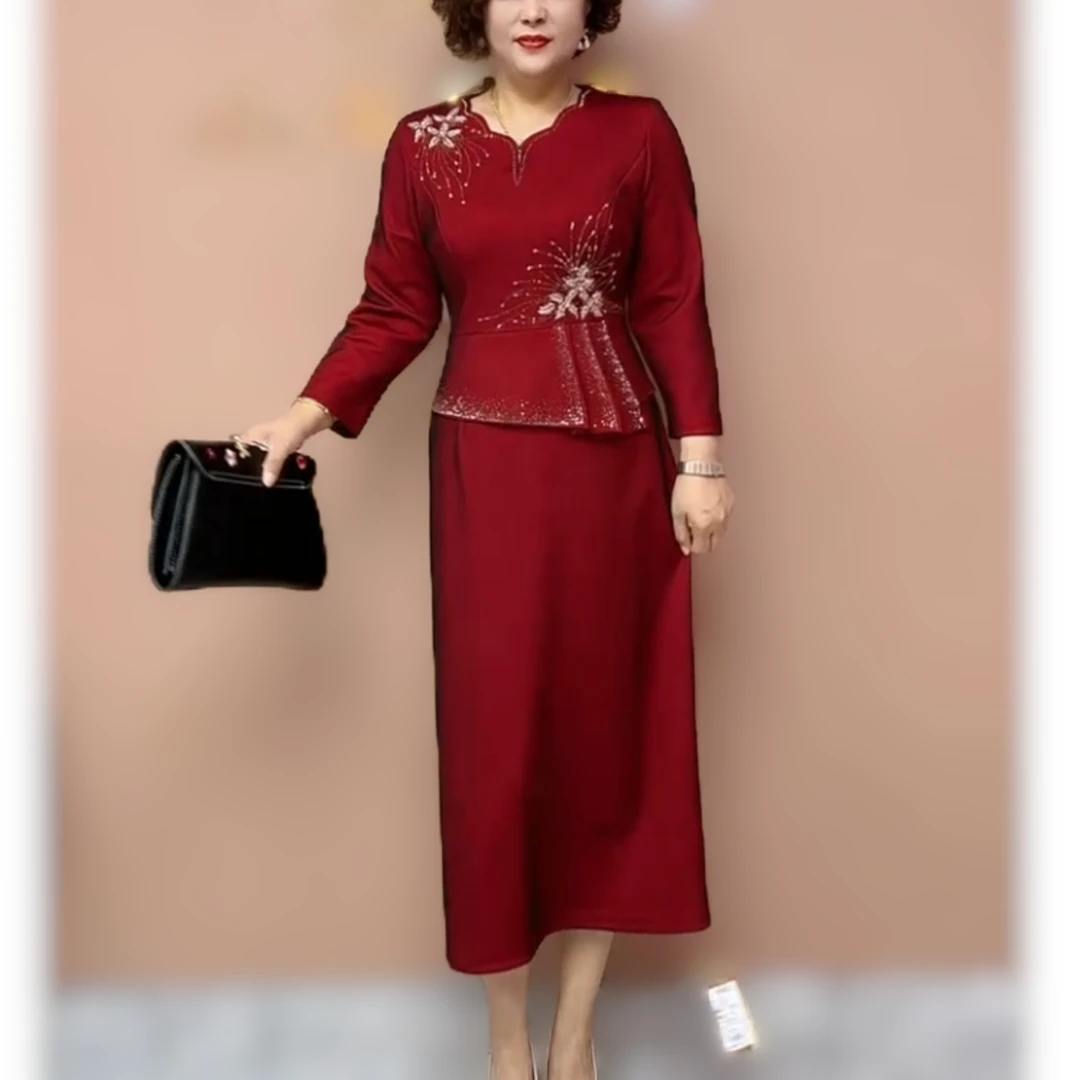 喜婆婆妈妈装2025新款爆款礼服高贵遮肚子秋季婚宴装假两件连衣裙