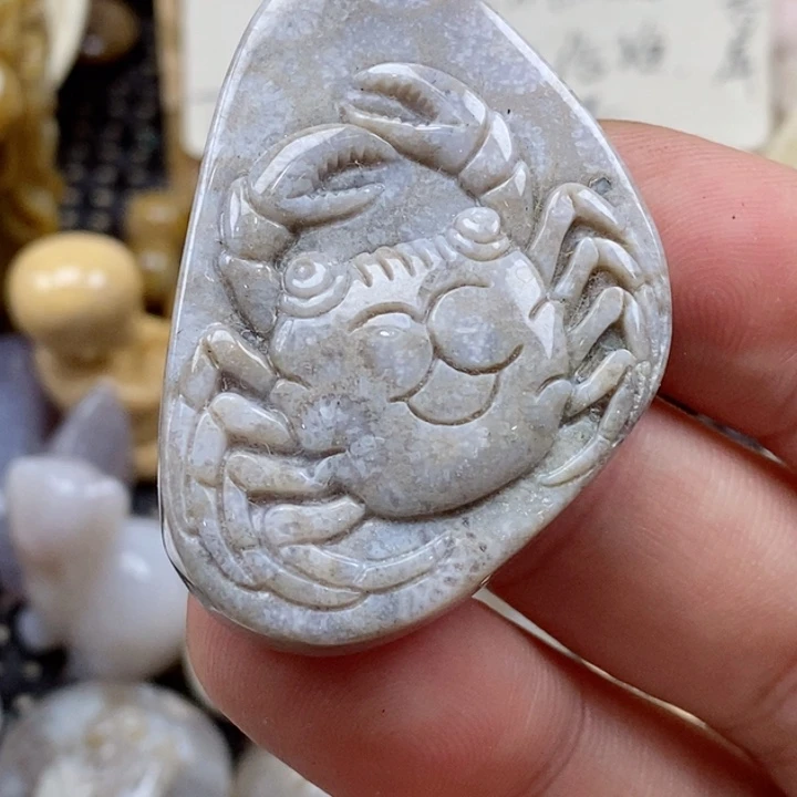颈饰未镶嵌硅化珊瑚（珊瑚玉）竹***声
