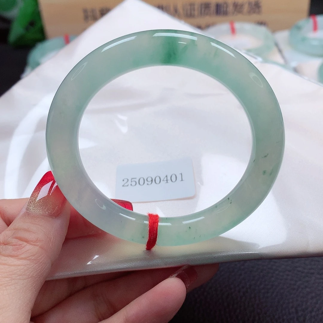 未镶嵌手镯（圆镯）翡翠天然A货翡翠手镯，87号