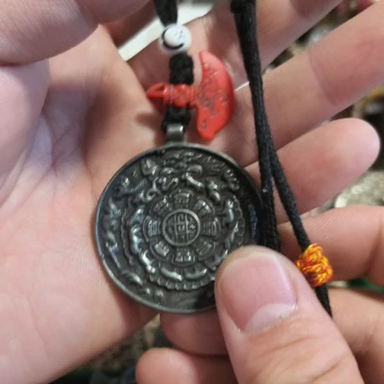 瑕疵，介意勿拍，不退不换