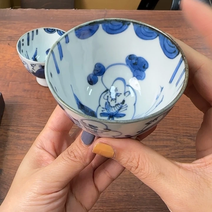 同*一个陶瓷物件哈哈哈哈