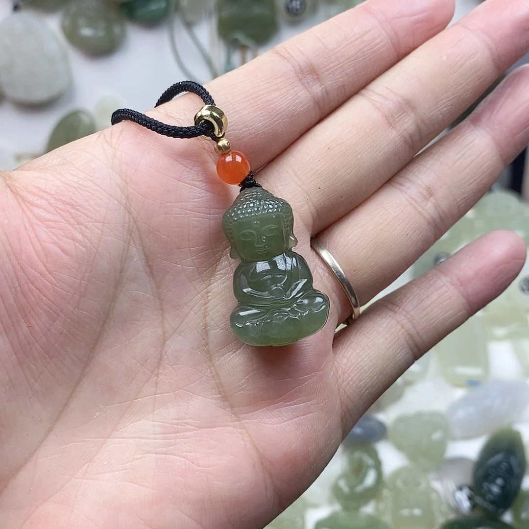 和田玉未镶嵌颈饰宝宝佛