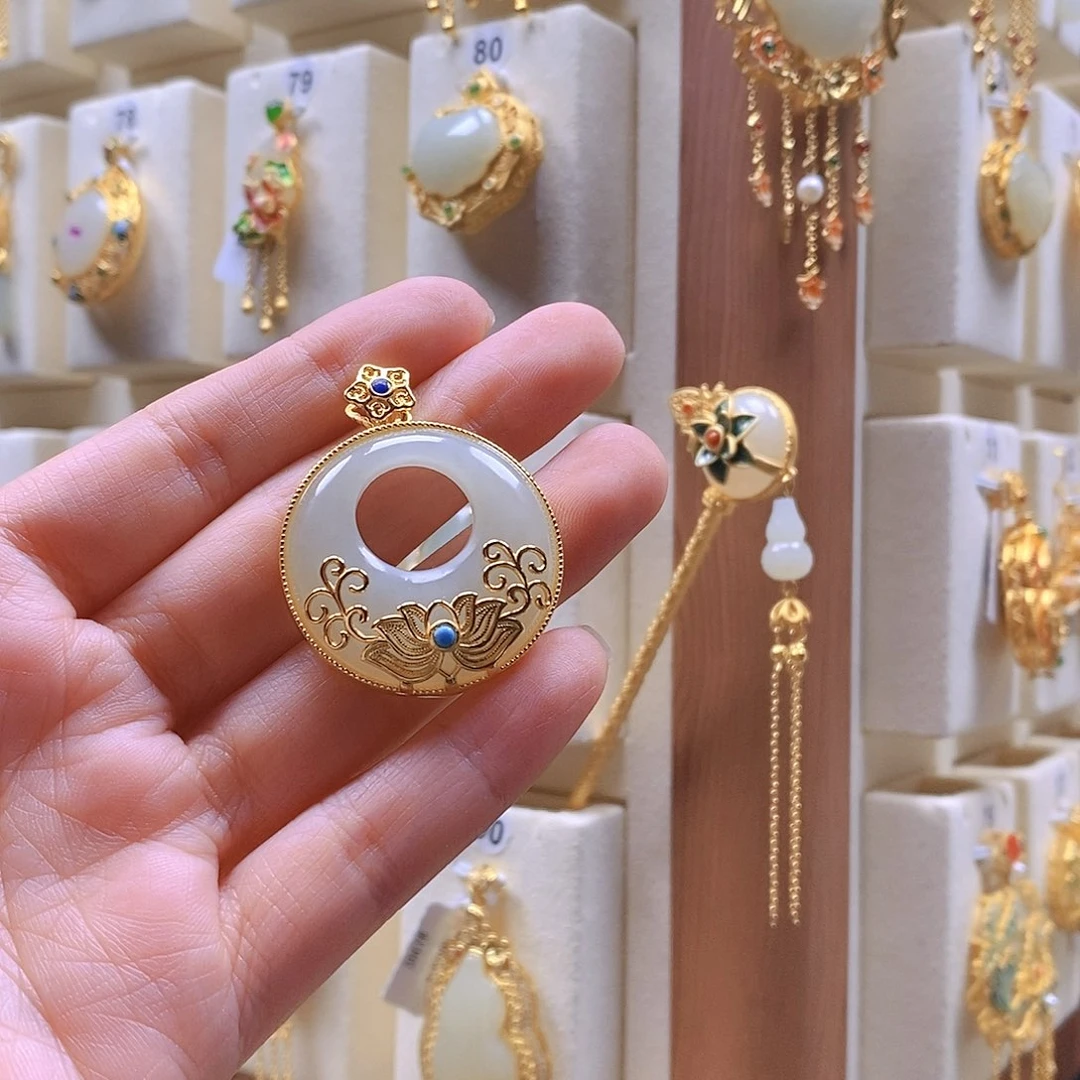 和田玉颈饰银S925镶嵌