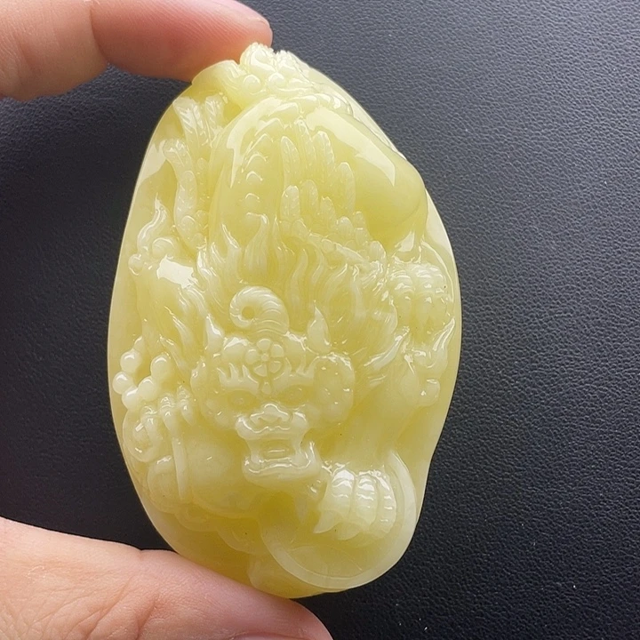 琥珀颈饰未镶嵌天然琥珀蜜蜡