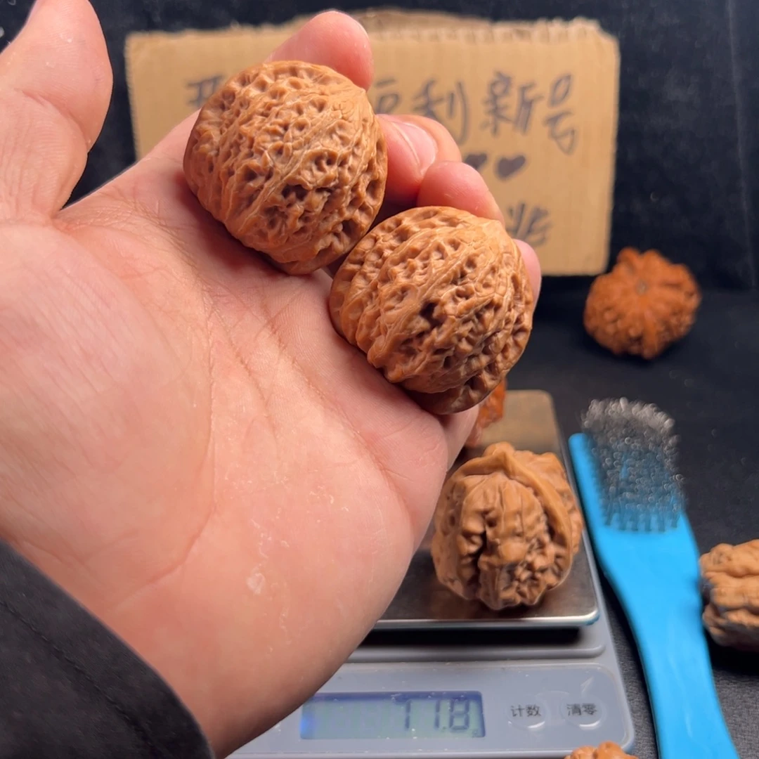 把件文玩核桃全品铁锤妹妹原生态39