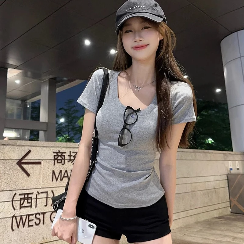 洛凡思大U领正肩短袖t恤女夏季新款修身显瘦基础款辣妹打底衫上衣