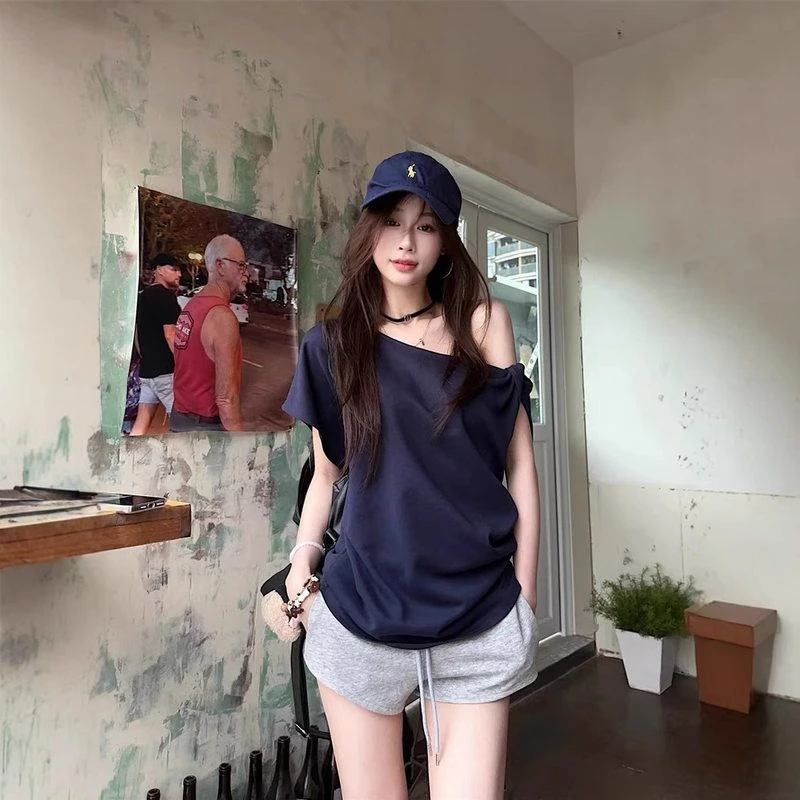港风chic小众斜领扭结短袖t恤女夏小个子休闲松弛感漂亮露肩上衣