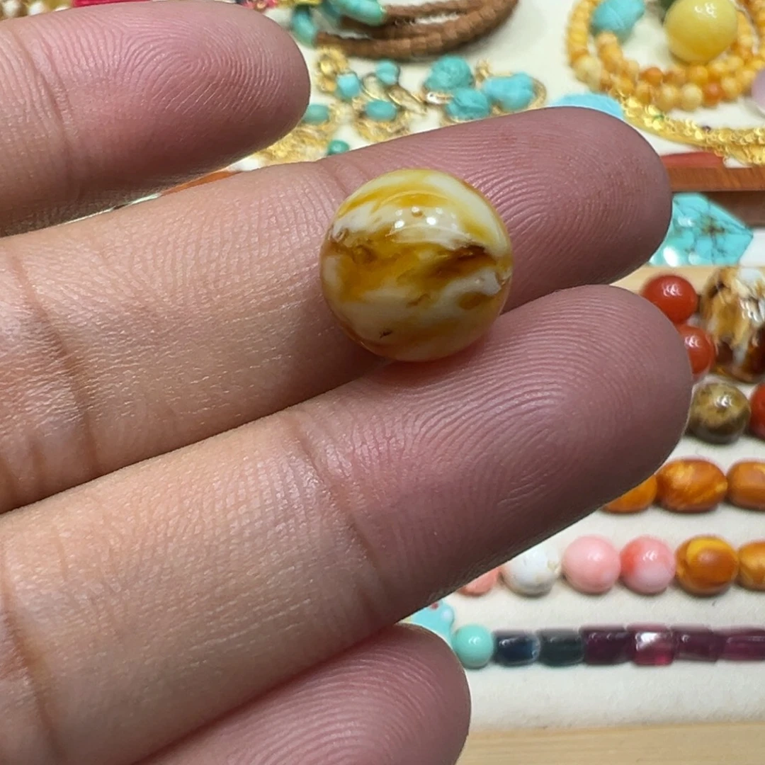 大***）琥珀未镶嵌颈饰尺寸11