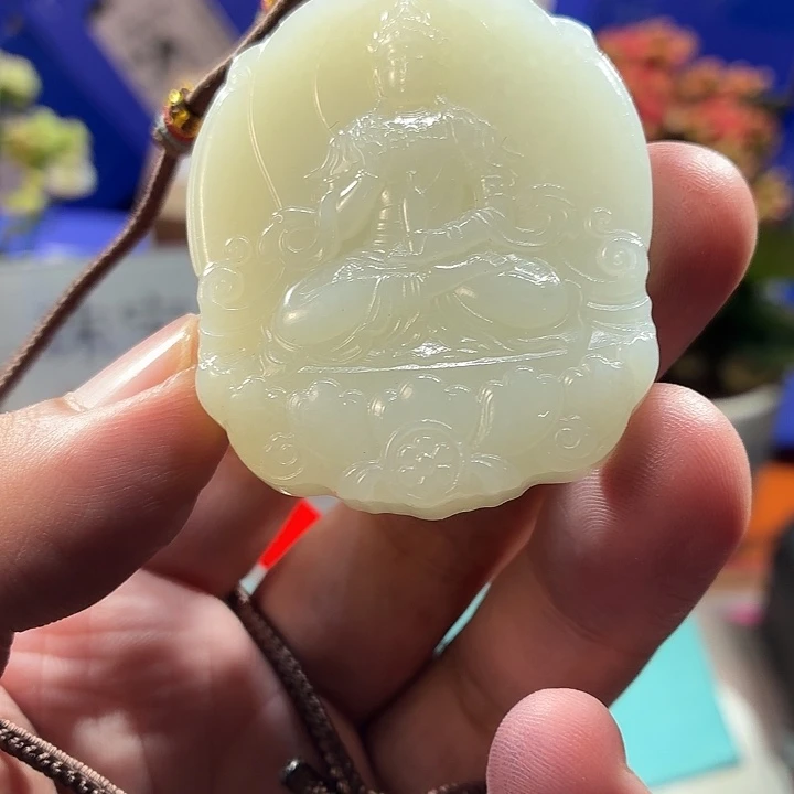 和田玉（糖玉）未镶嵌颈饰