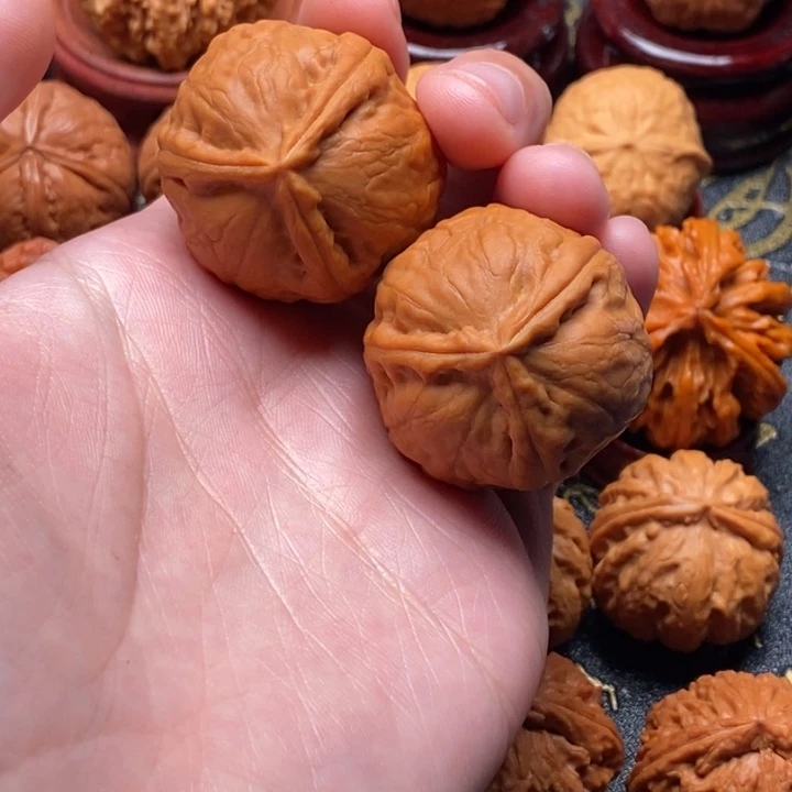 ***ㅤ吊坠文玩核桃三棱