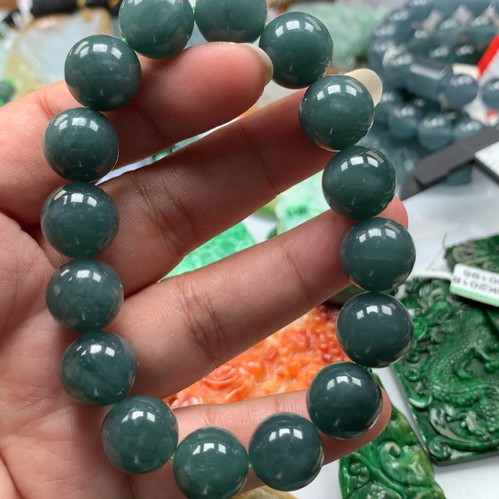 翡翠颈饰未镶嵌保真天然A货翡翠