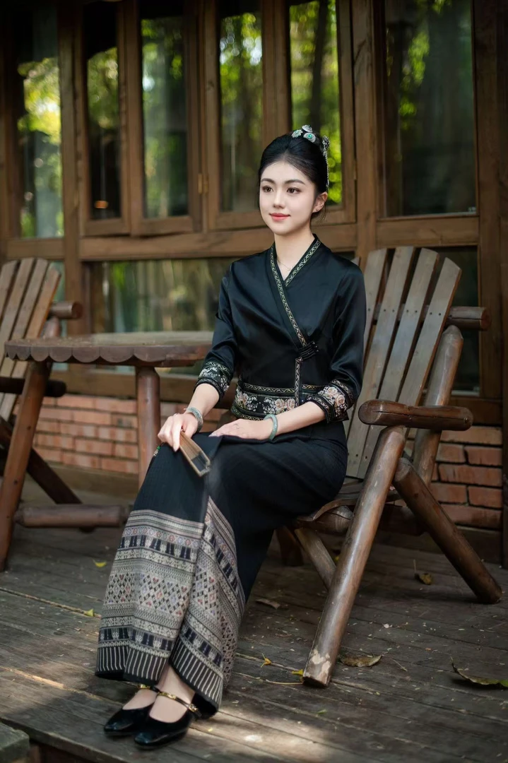 玉家人《曼亭》西双版纳民族服饰傣装穿搭气质女装泼水节