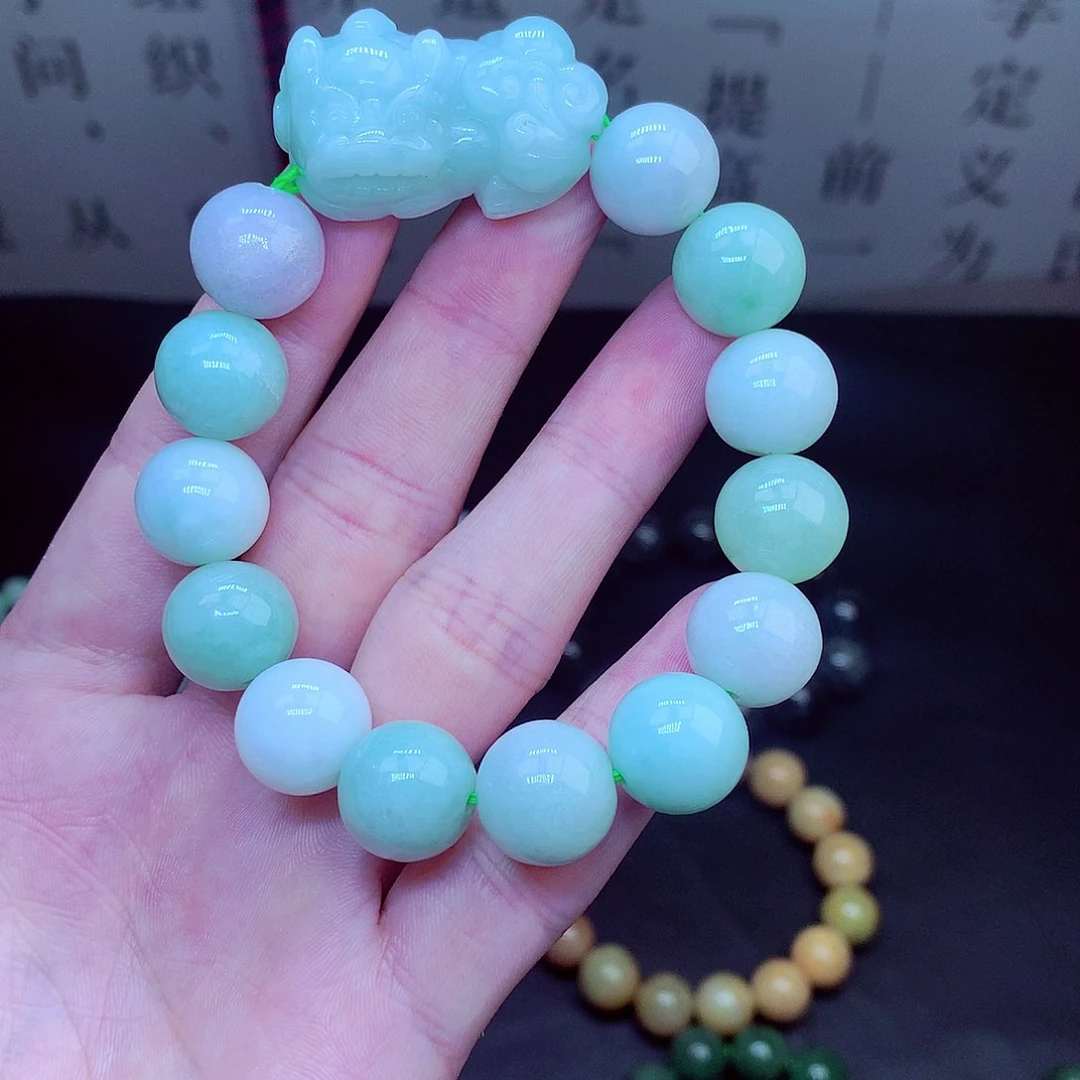 翡翠未镶嵌毛衣链