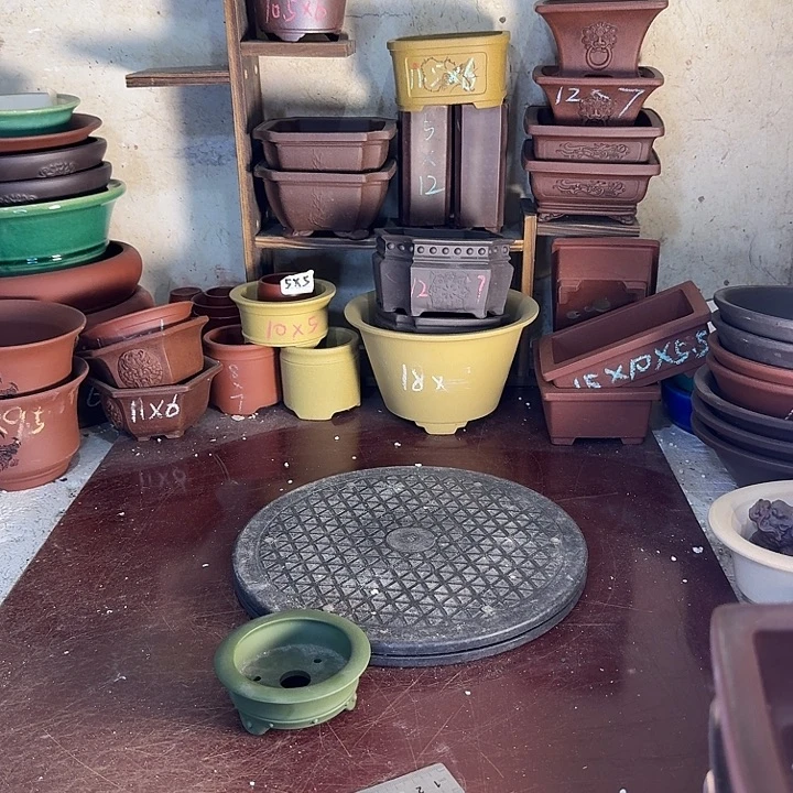 紫砂花盆，手工制作