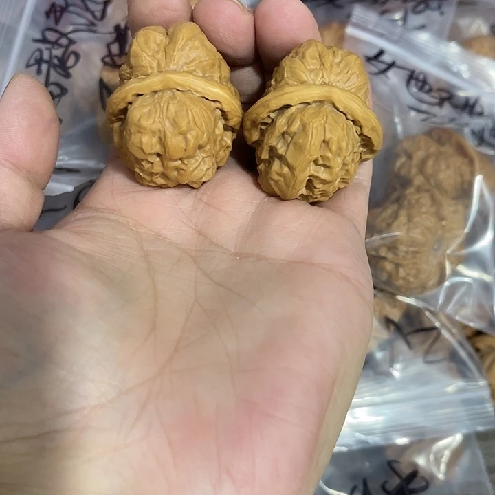 小***。把件文玩核桃哈哈哈