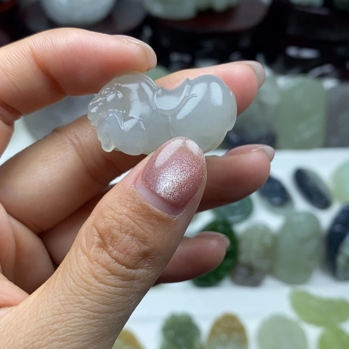 和田玉（碧玉）未镶嵌颈饰12