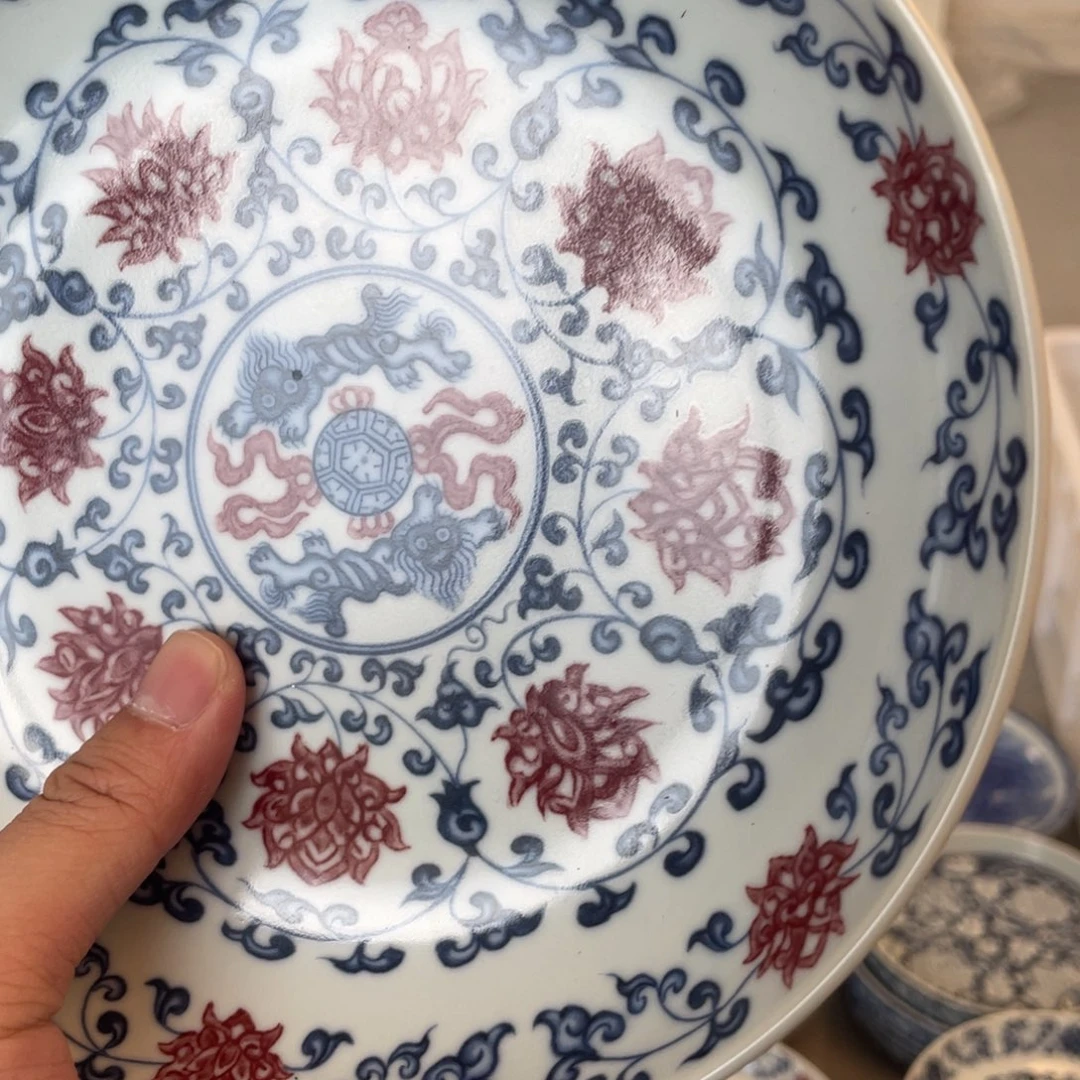 瓷片景德镇釉里红缠枝莲大壶承
