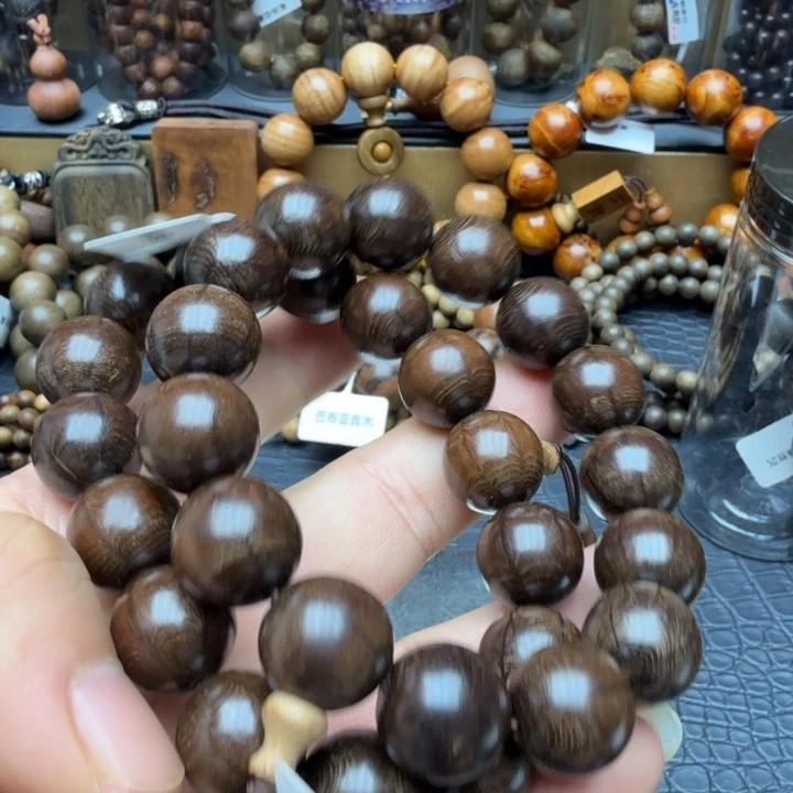 沉香碎屑沉香五台山六道木