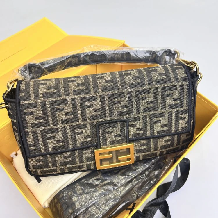 95新/芬迪/单肩包/C13346538037/[251219LLYC]