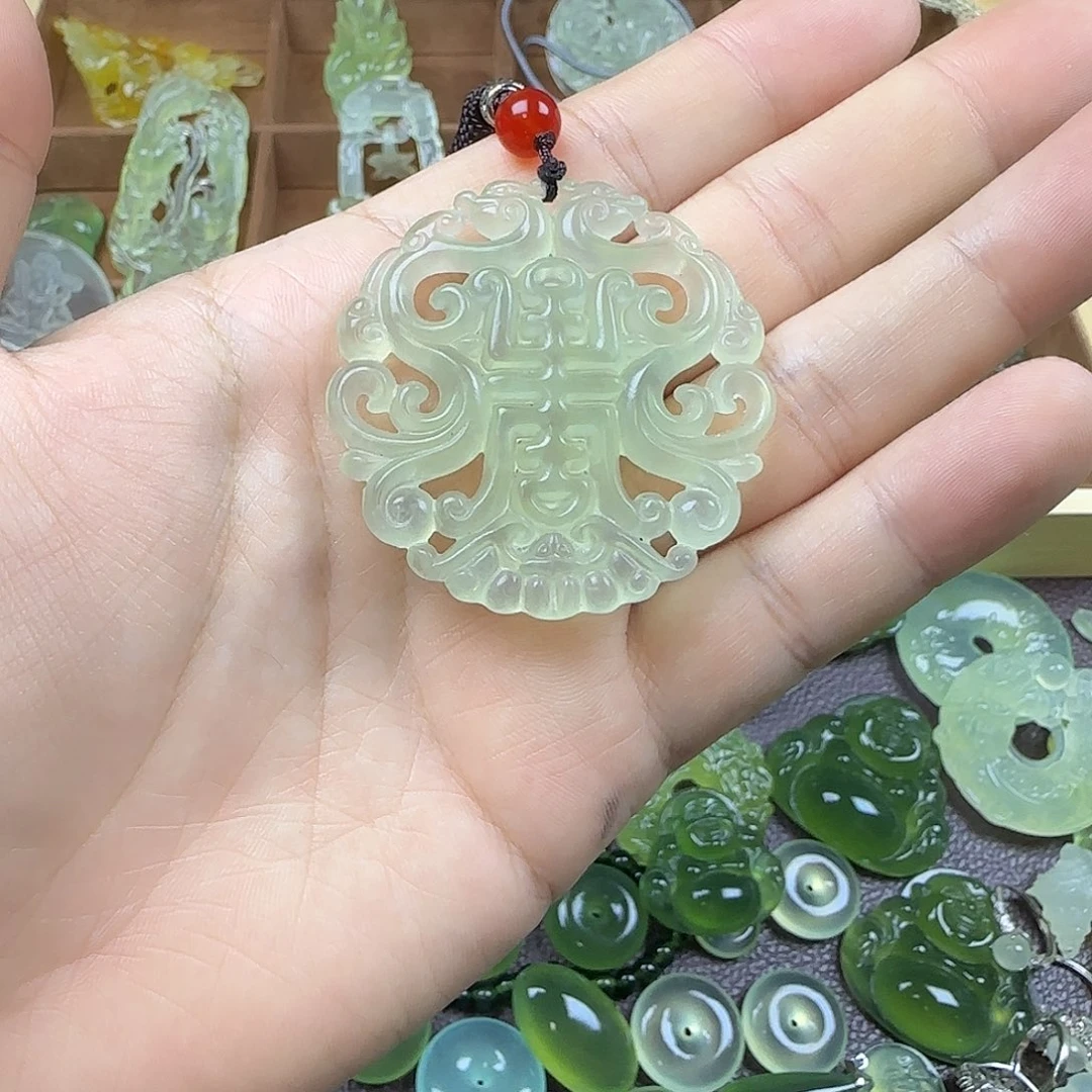 蛇纹石玉未镶嵌天然岫玉吊坠带绳发货天然岫玉吊坠带绳